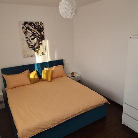 Belvedere Delux Apartment Deva Exteriör bild